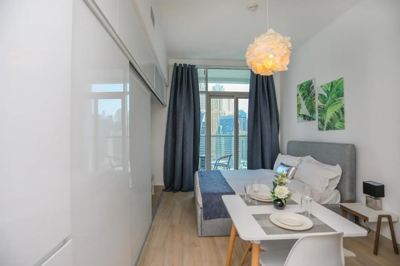 Luxury Studio - Dubai Marina 0*,