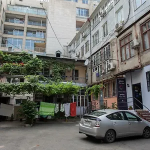 https://golden-nugget-apartment.alltbilisihotels.com